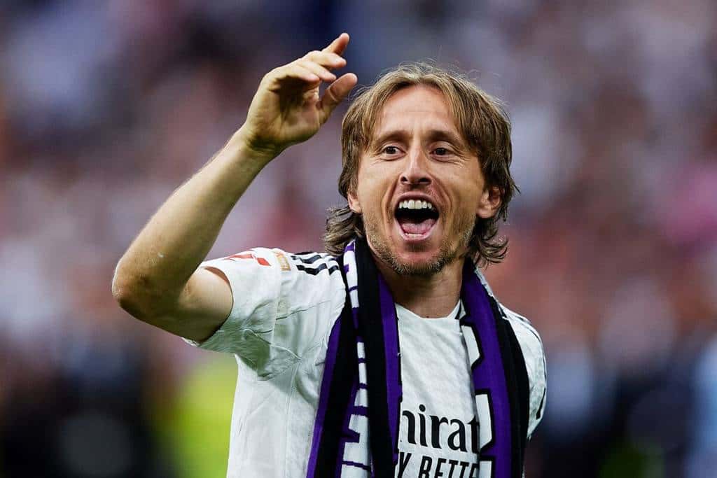 Milan planeja contratação de Modric para reforçar o meio-campo