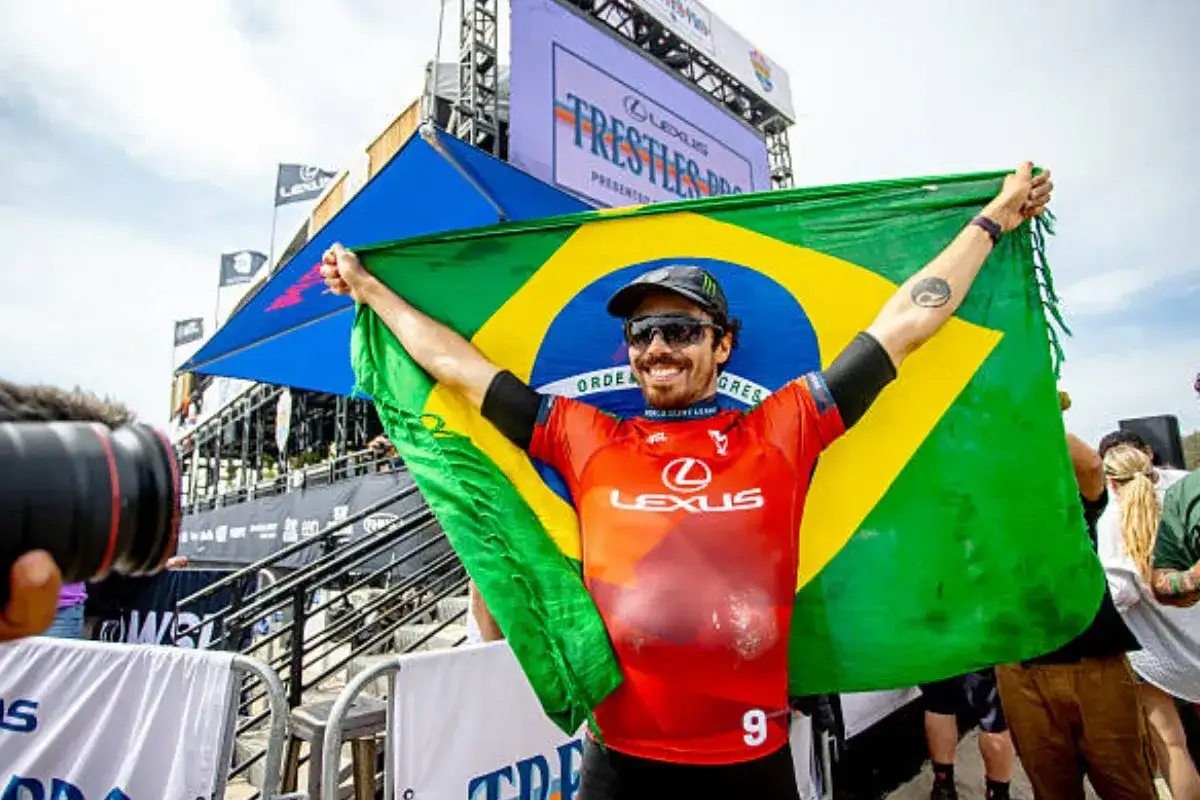 Foto: Emma Sharon/World Surf League via Getty Images