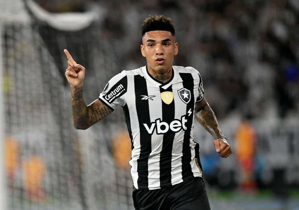 Igor Jesus brilha e garante classificação do Botafogo: confira as notas