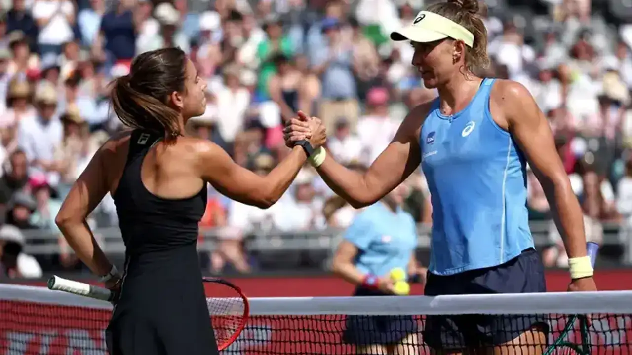 Bia Haddad sofre virada após match point e cai nas oitavas em Queen’s