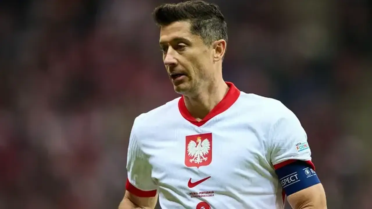 Lewandowski se recusa a jogar pela Polônia sob comando de Probierz