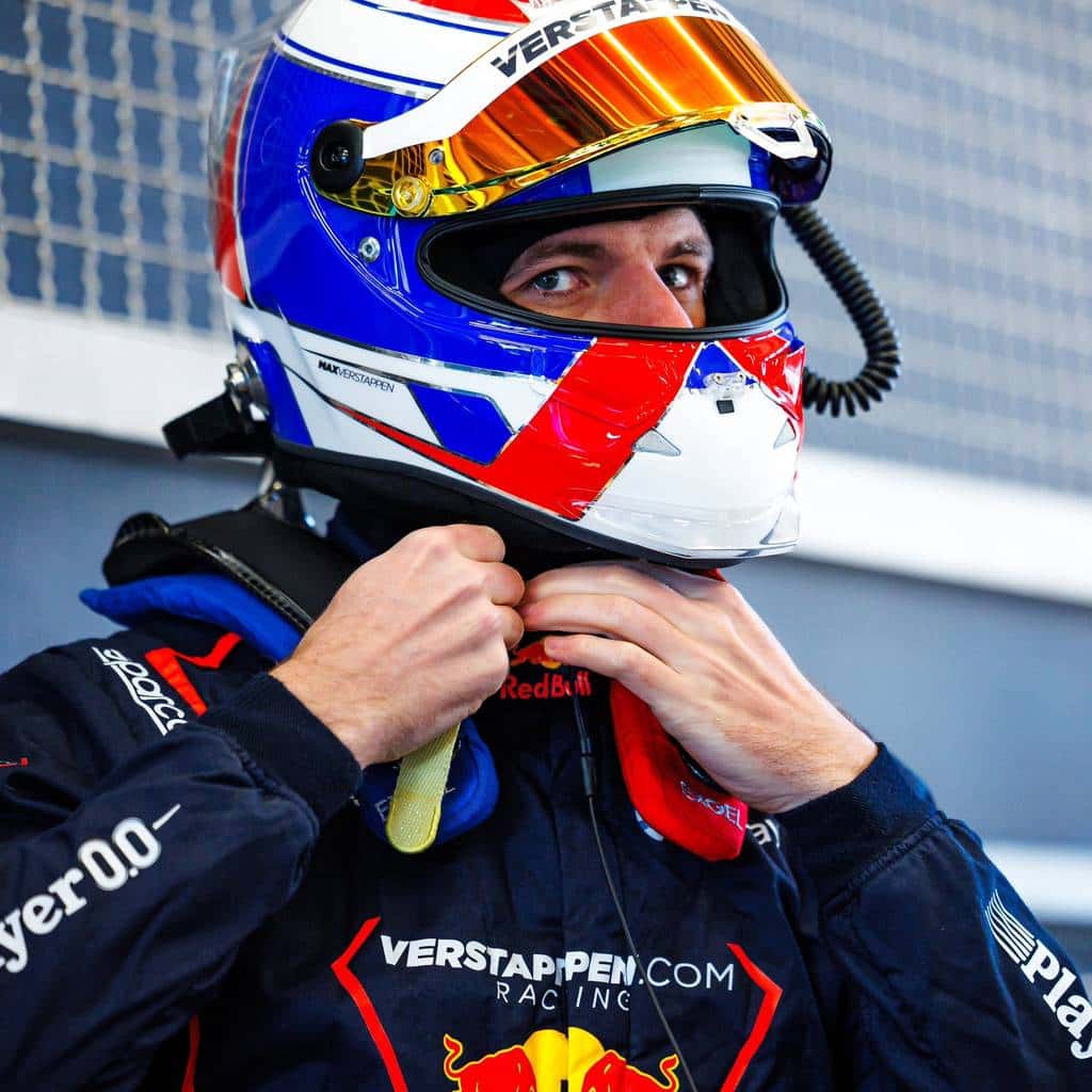 Verstappen obtém licença para competir em provas de endurance