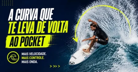 Surfista cravando um cutback com leque de spray, voltando ao pocket da onda